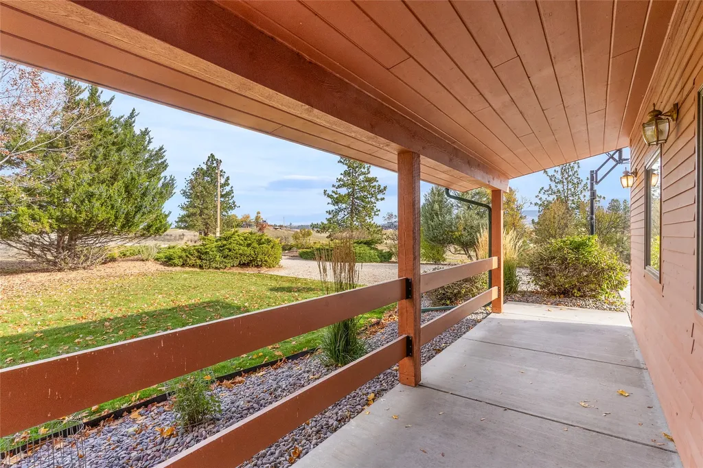 633 Groff Lane Stevensville MT 59870