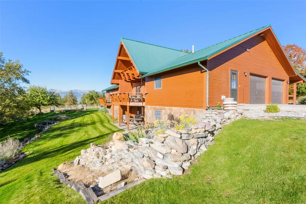 633 Groff Lane Stevensville MT 59870