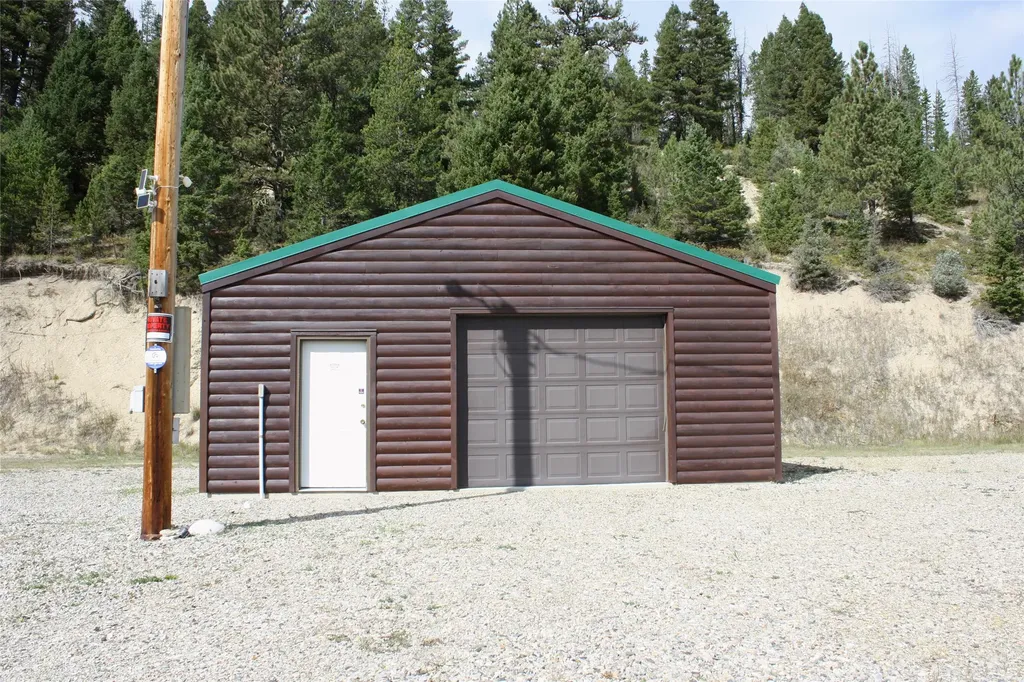 1073 Us Highway 89 N White Sulphur Springs MT 59645