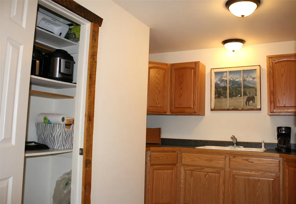 1073 Us Highway 89 N White Sulphur Springs MT 59645