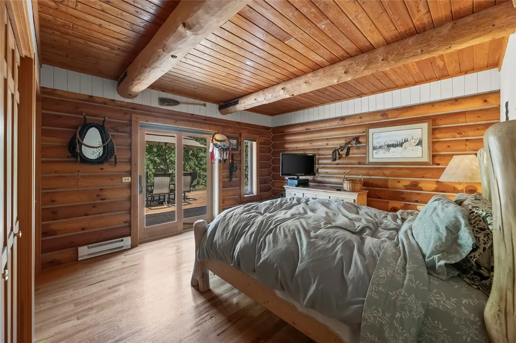 380 W Boulder Road Mcleod MT 59052
