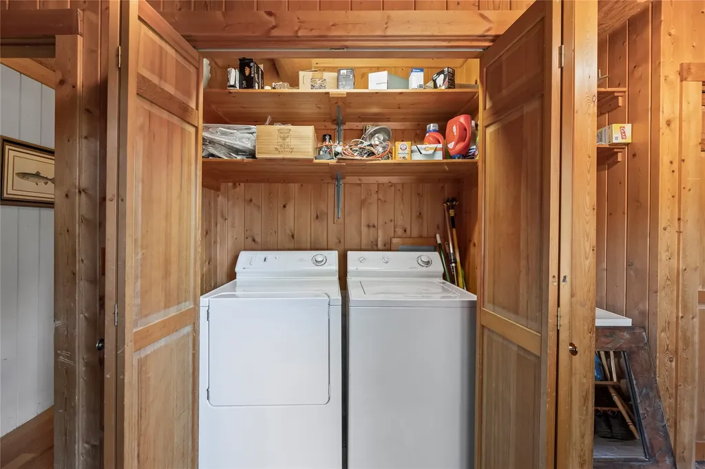 380 W Boulder Road Mcleod MT 59052