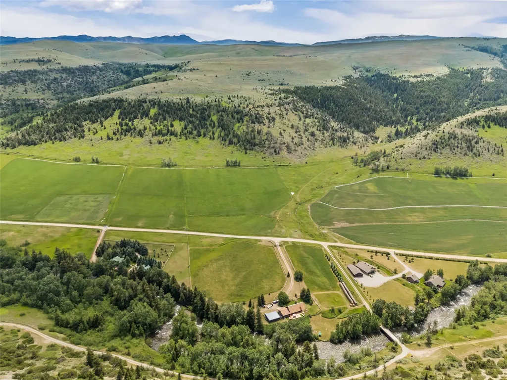 380 W Boulder Road Mcleod MT 59052