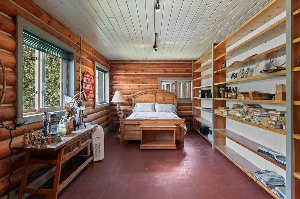 380 W Boulder Road Mcleod MT 59052