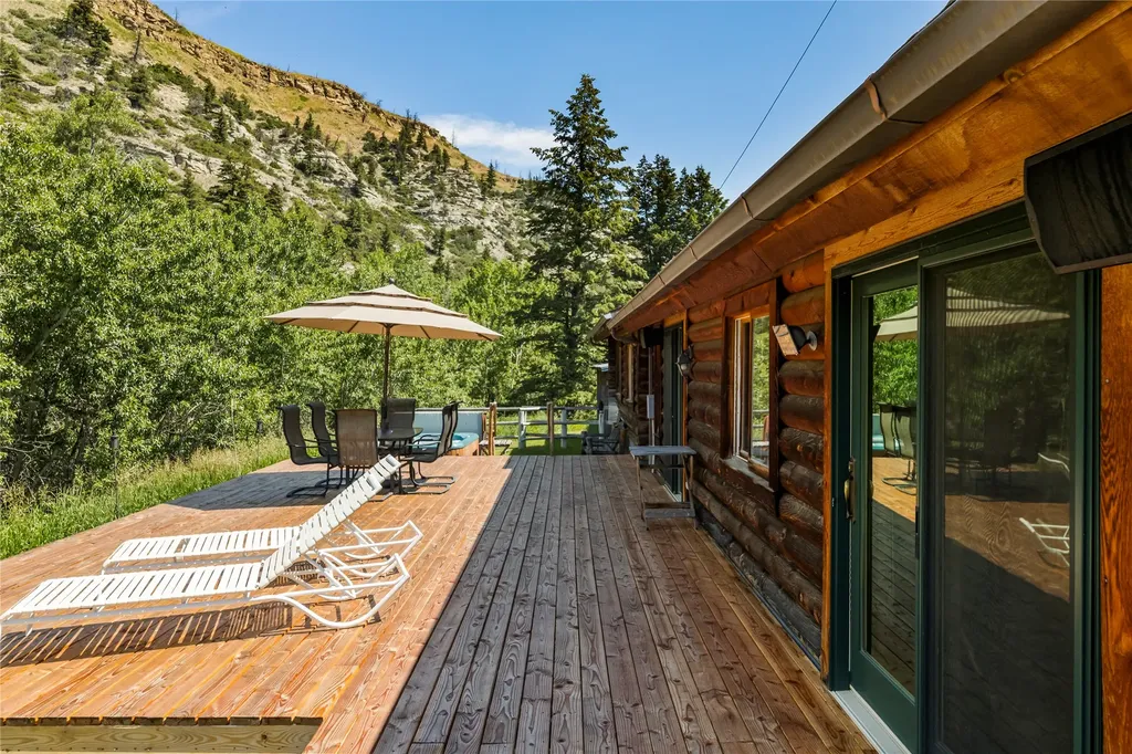 380 W Boulder Road Mcleod MT 59052