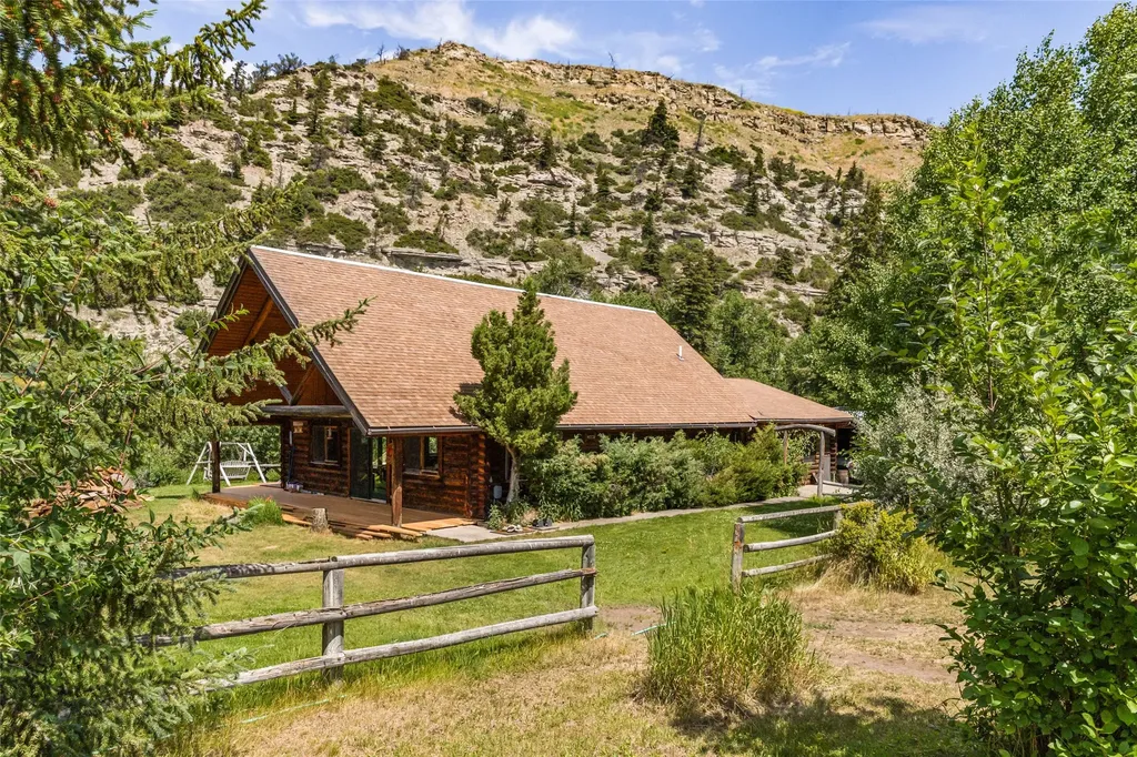 380 W Boulder Road Mcleod MT 59052