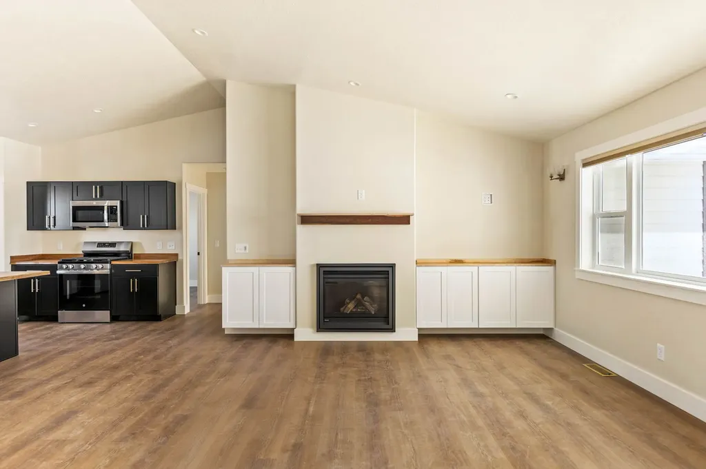 127 Leo Lane Great Falls MT 59404