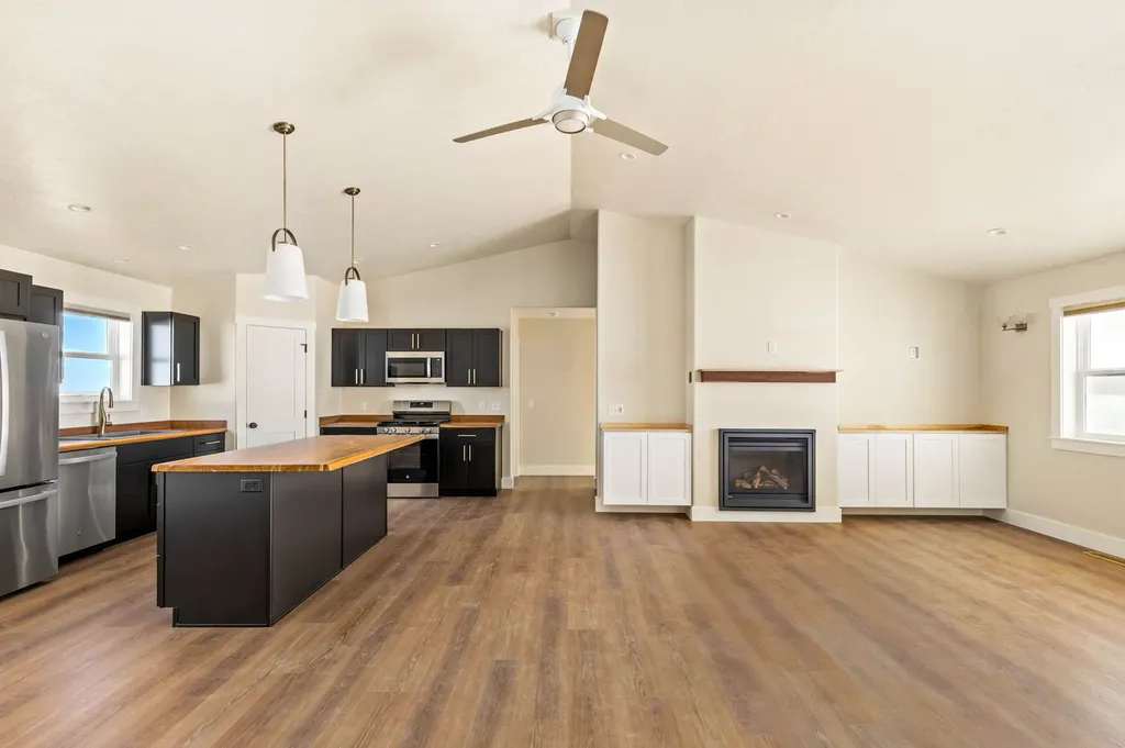 127 Leo Lane Great Falls MT 59404