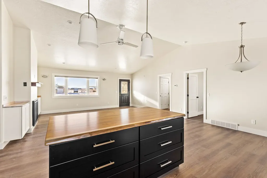 127 Leo Lane Great Falls MT 59404