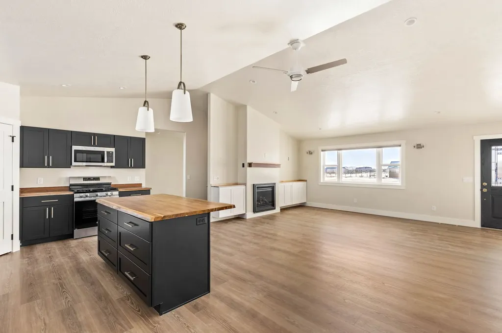 127 Leo Lane Great Falls MT 59404