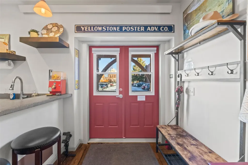 108 N 2nd Street Livingston MT 59047