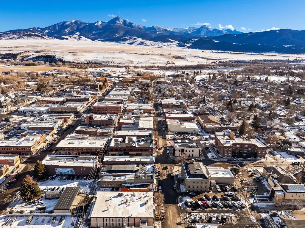 108 N 2nd Street Livingston MT 59047