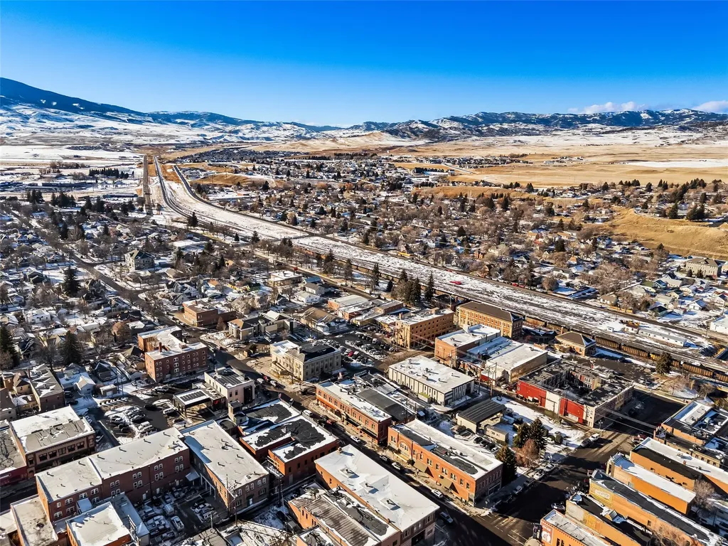 108 N 2nd Street Livingston MT 59047