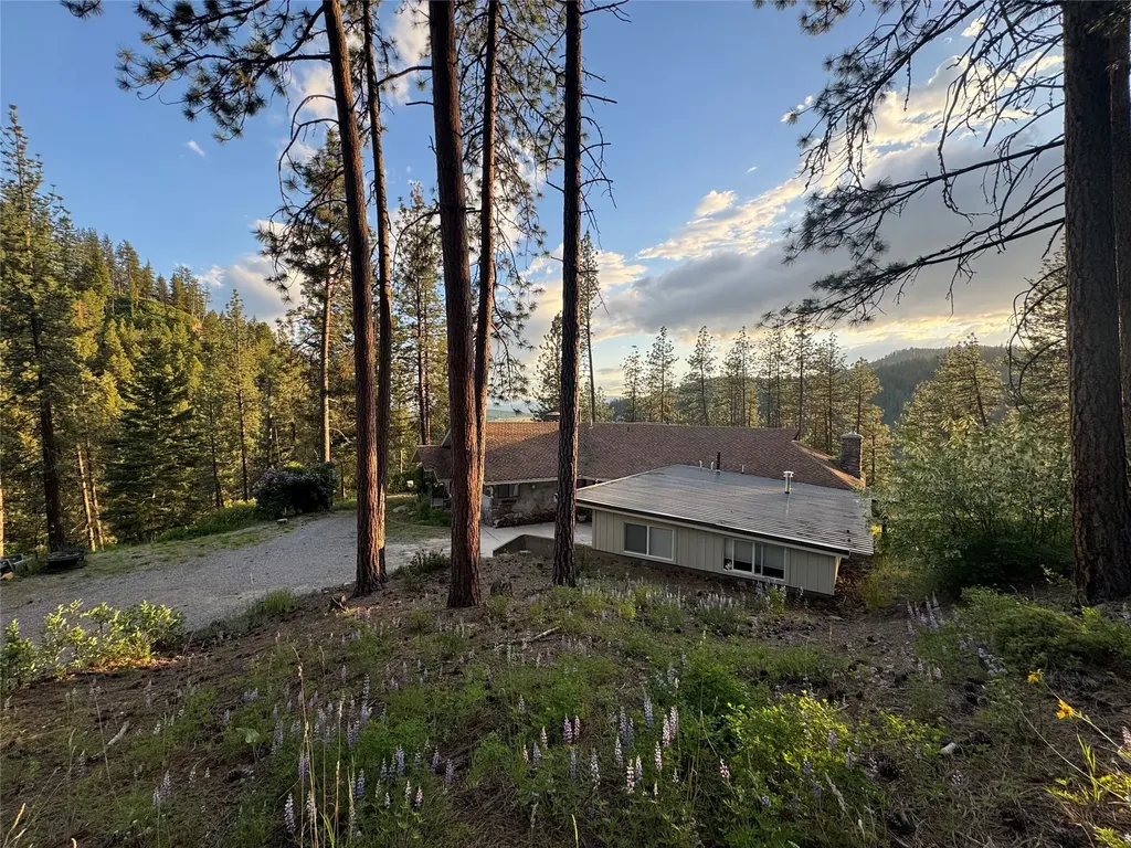 1806 Madera Drive Missoula MT 59802