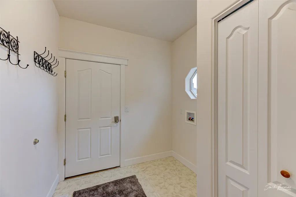 3900 Topaz Court Helena MT 59602