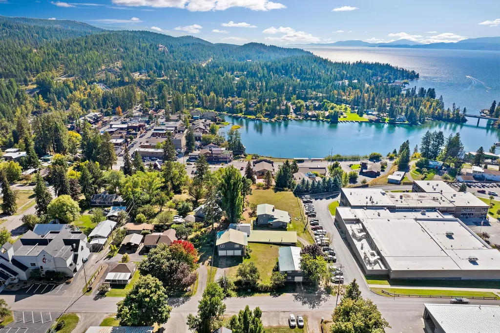 380&374 Commerce Street Bigfork MT 59911