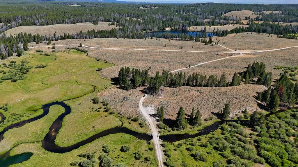 11203 Skinner Meadows Road Jackson MT 59736