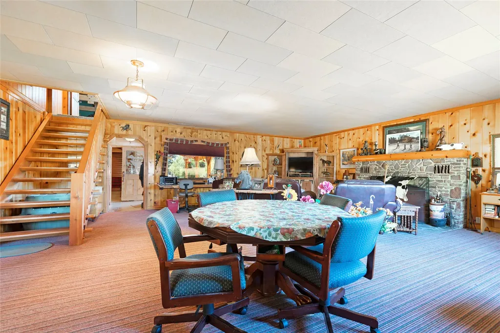 11203 Skinner Meadows Road Jackson MT 59736