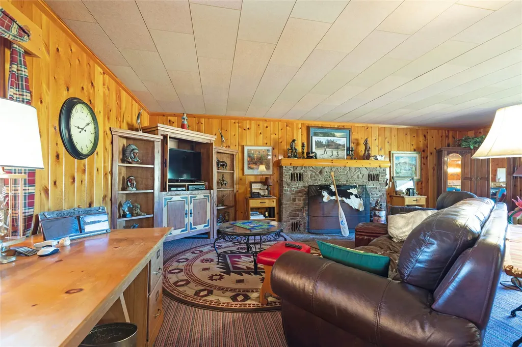 11203 Skinner Meadows Road Jackson MT 59736