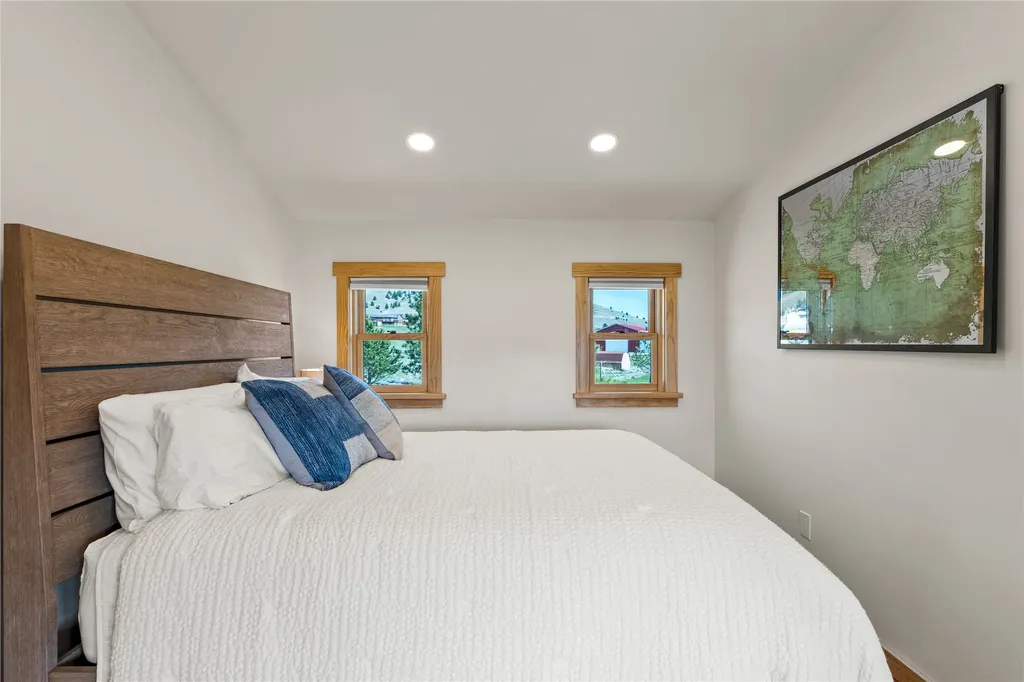 44910 & 44900 Gunbarrel Lane Elmo MT 59915