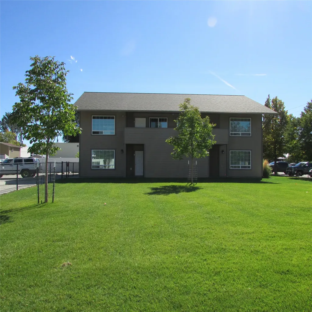 1034 And 1036 Main Street Corvallis MT 59828
