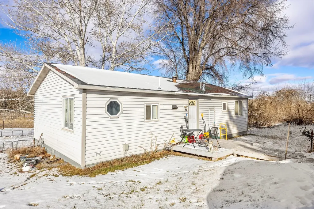2210/2214 Country Club Avenue Helena MT 59602