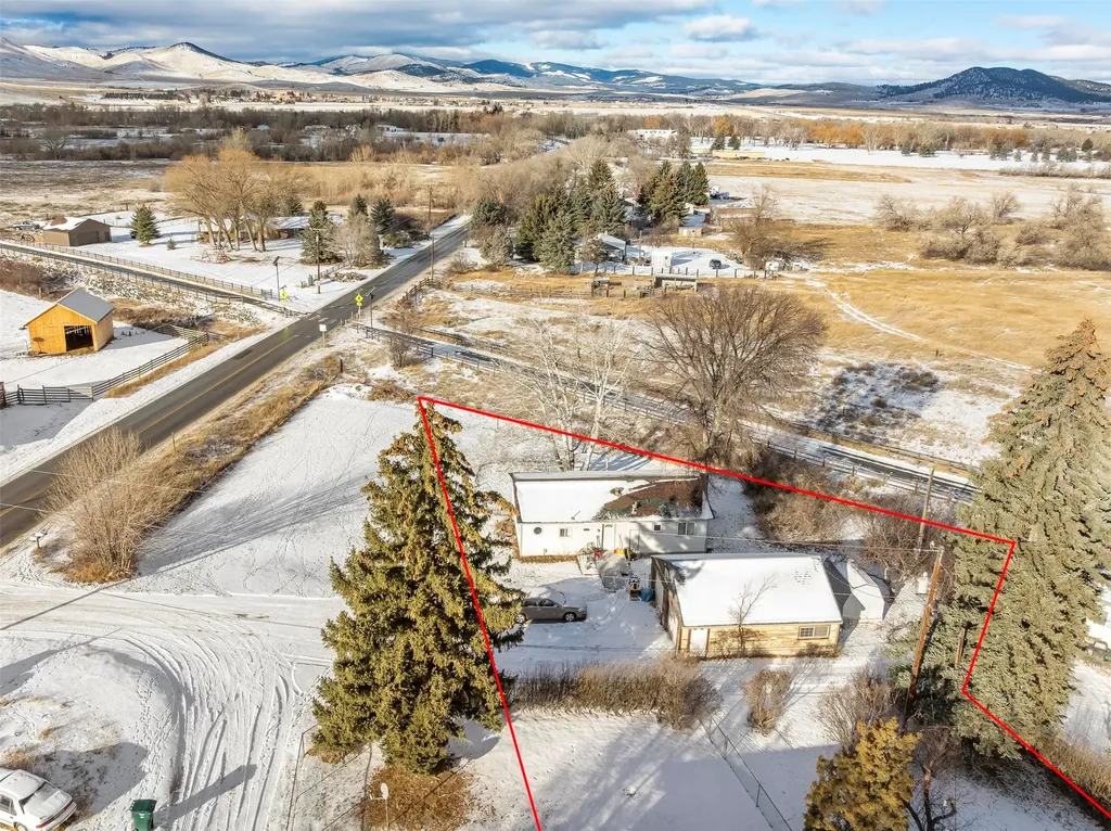 2210/2214 Country Club Avenue Helena MT 59602