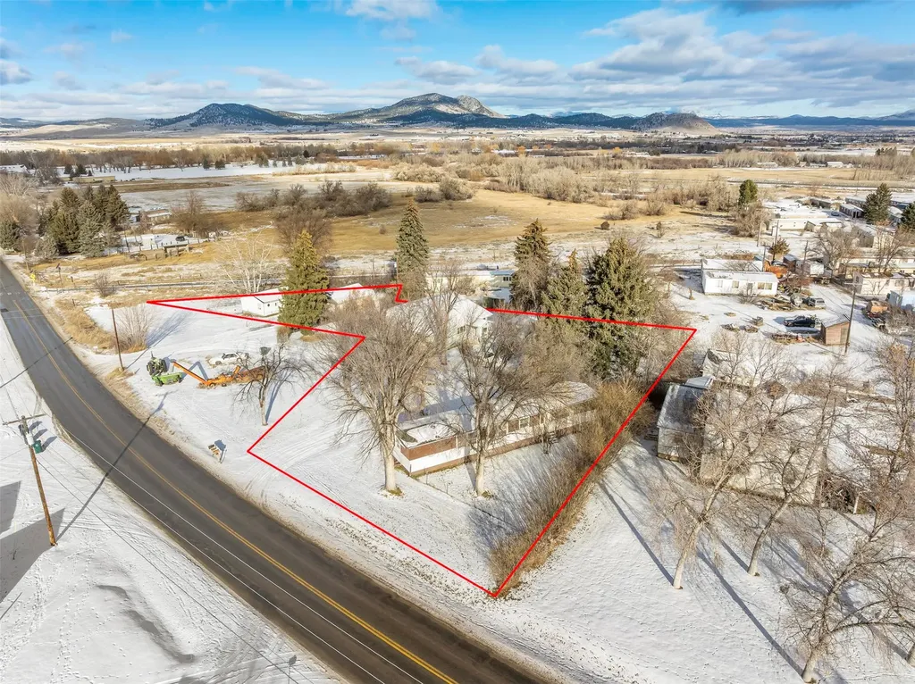 2210/2214 Country Club Avenue Helena MT 59602