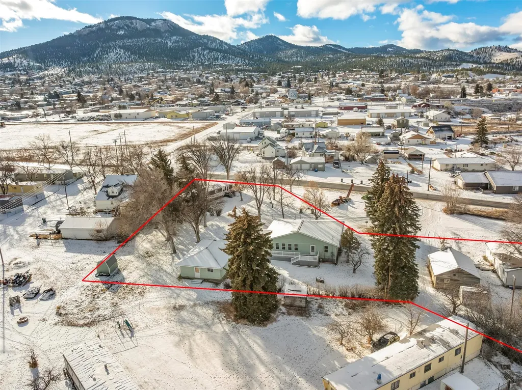 2210/2214 Country Club Avenue Helena MT 59602