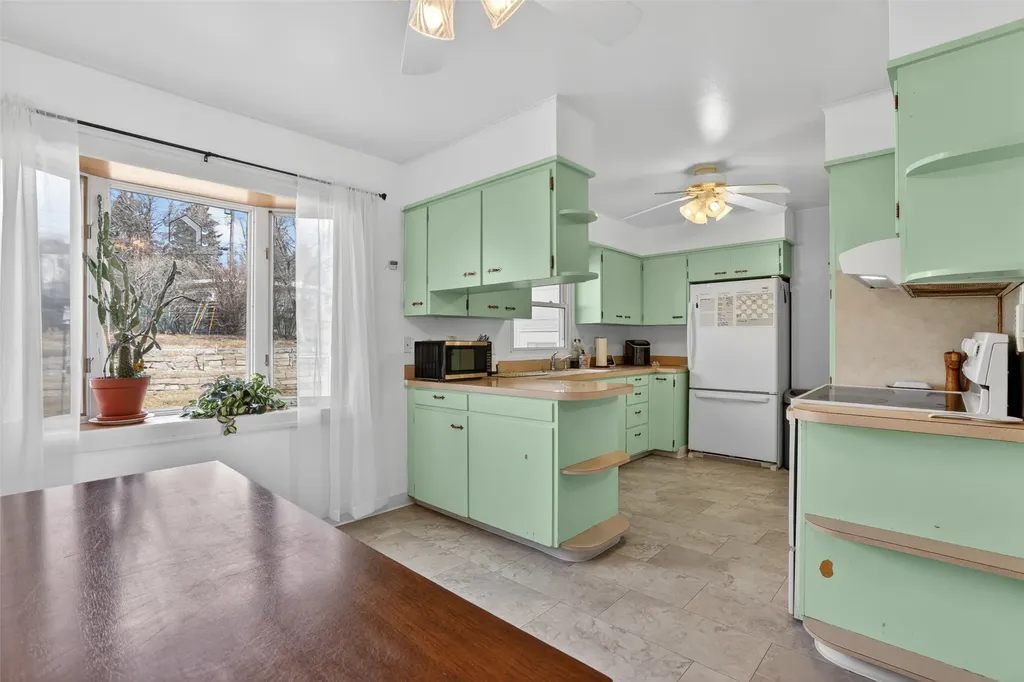 1417 10th Avenue NW Great Falls MT 59404
