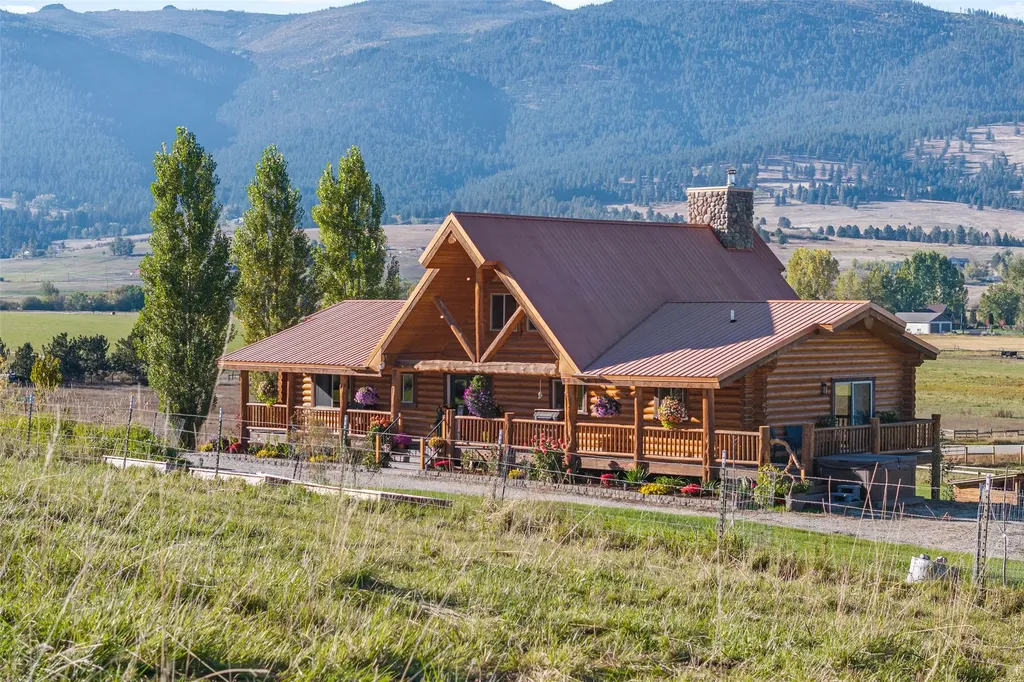 2374 Hamby Lane Victor MT 59875