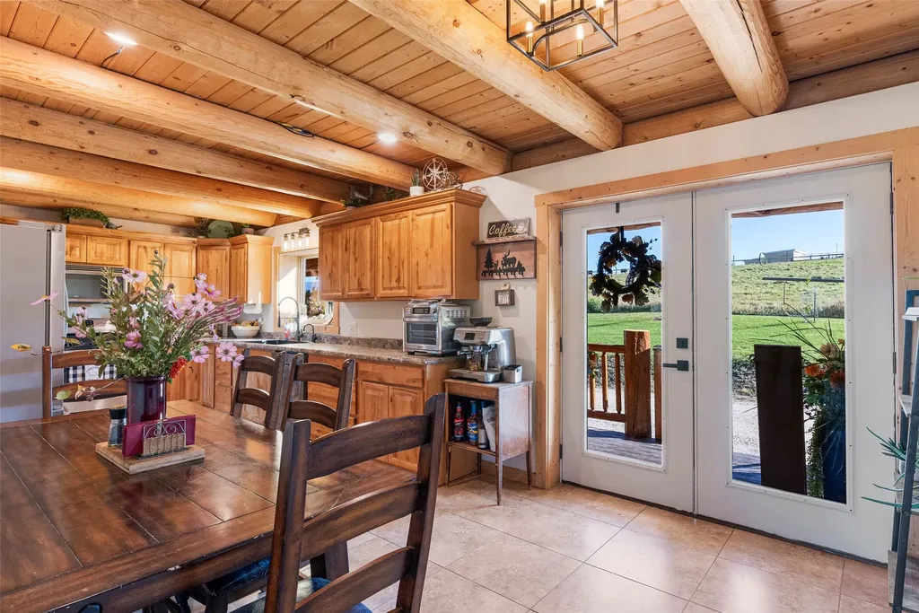 2374 Hamby Lane Victor MT 59875