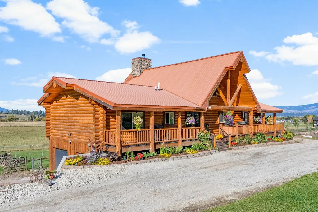 2374 Hamby Lane Victor MT 59875