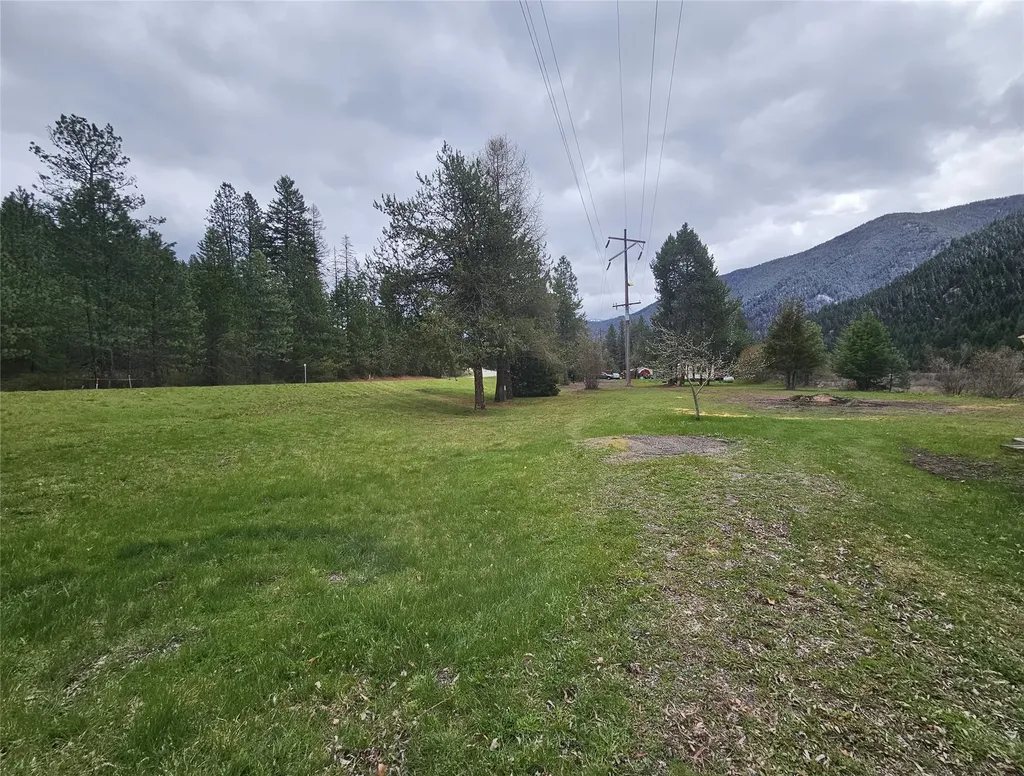 48 Sloway Frontage Road E Superior MT 59872