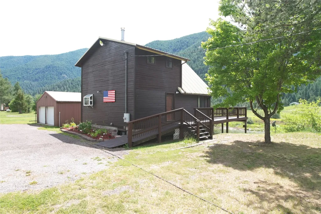 48 Sloway Frontage Road E Superior MT 59872