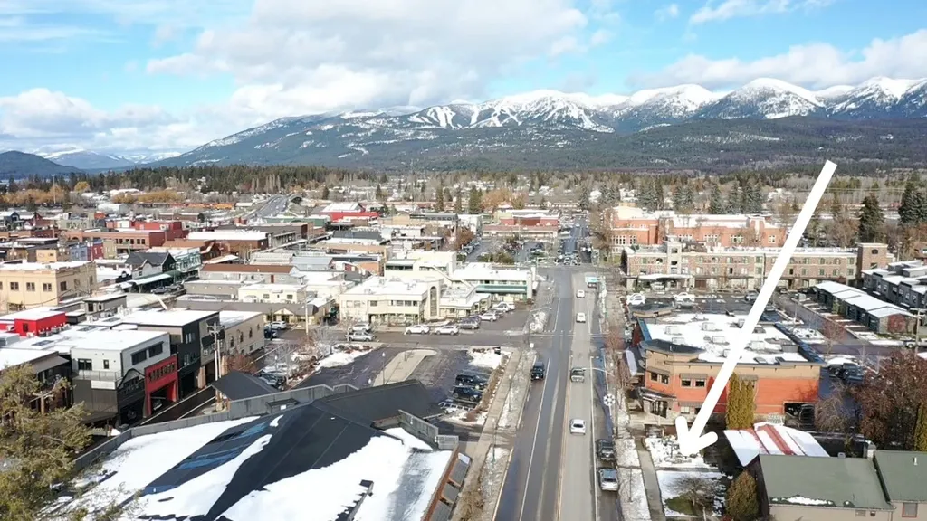 327 Spokane Avenue Whitefish MT 59937