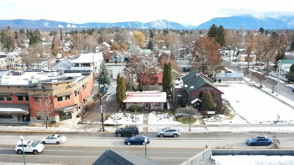 327 Spokane Avenue Whitefish MT 59937