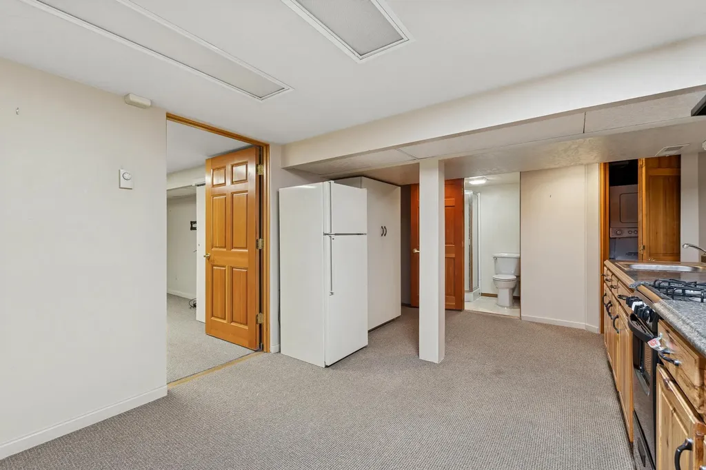 327 Spokane Avenue Whitefish MT 59937
