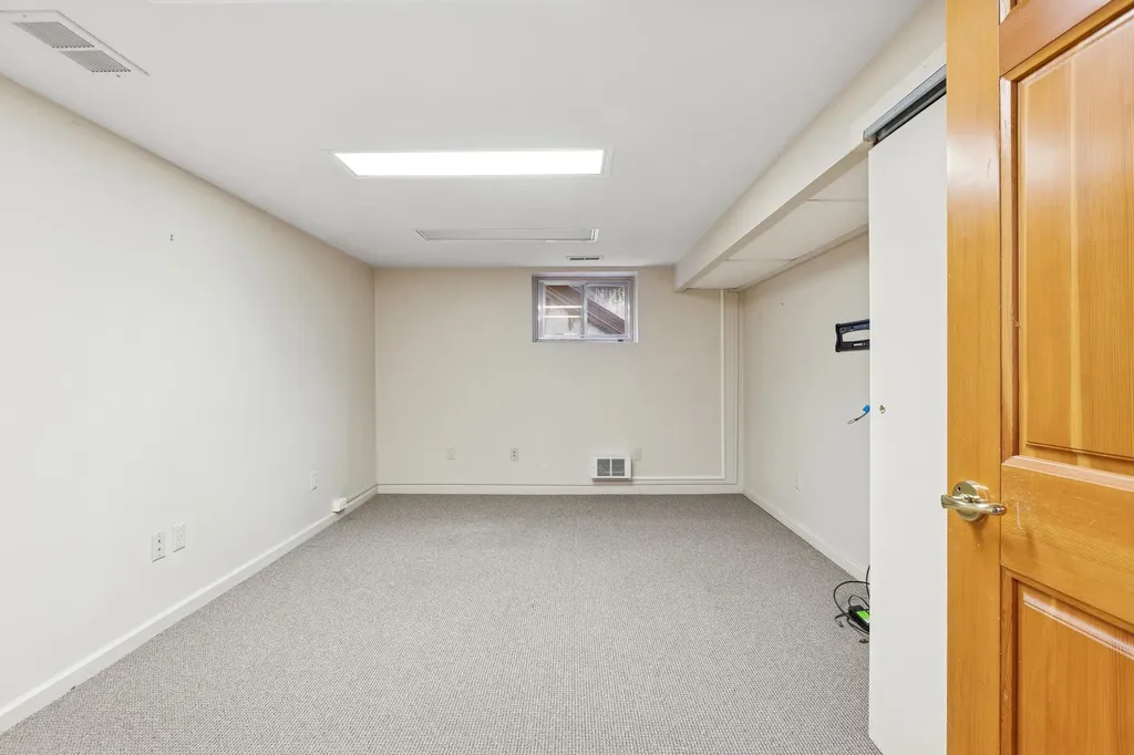 327 Spokane Avenue Whitefish MT 59937