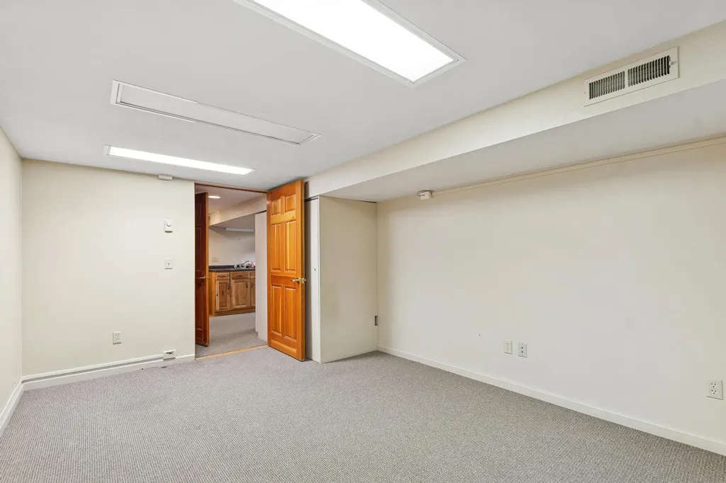 327 Spokane Avenue Whitefish MT 59937