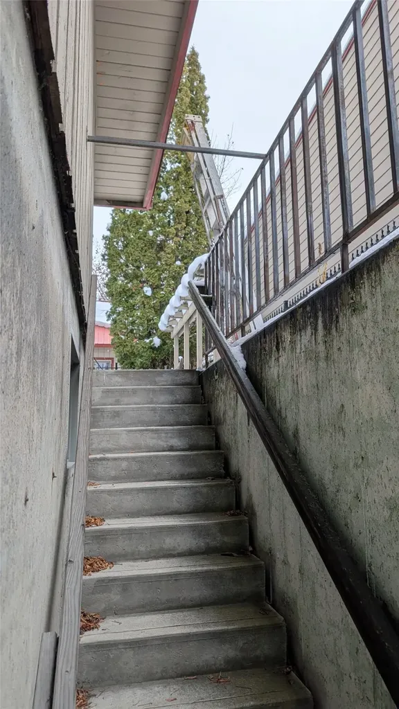 327 Spokane Avenue Whitefish MT 59937