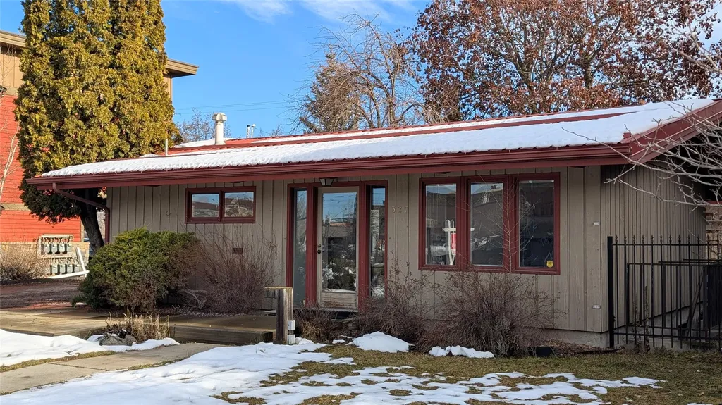 327 Spokane Avenue Whitefish MT 59937