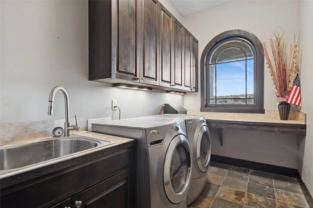 3058 River Lakes Drive Whitefish MT 59937