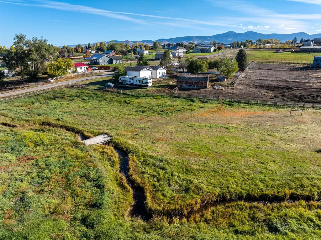 563 Bass Lane Corvallis MT 59828