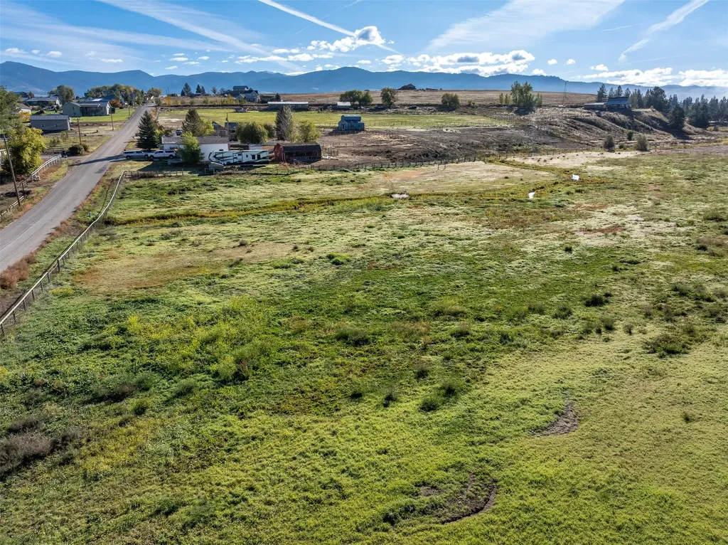 563 Bass Lane Corvallis MT 59828