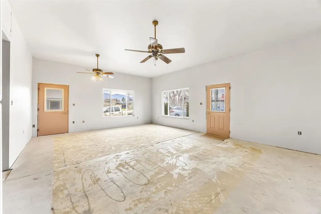 563 Bass Lane Corvallis MT 59828