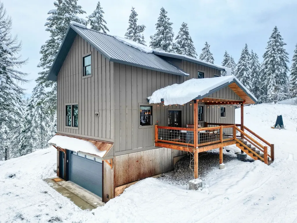 221 Belterra Lane Bigfork MT 59911