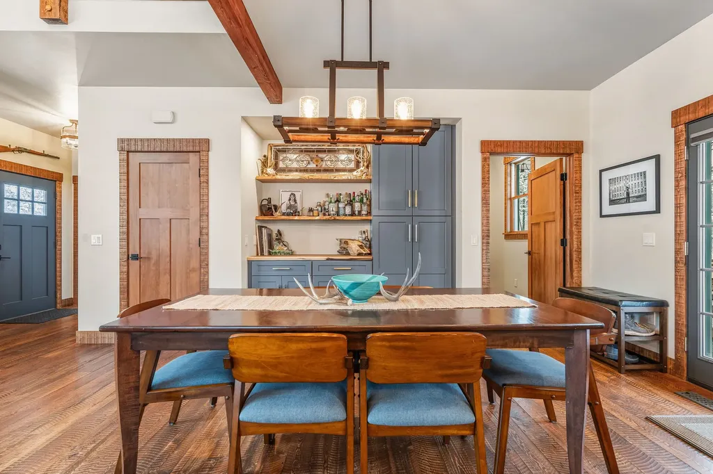 221 Belterra Lane Bigfork MT 59911