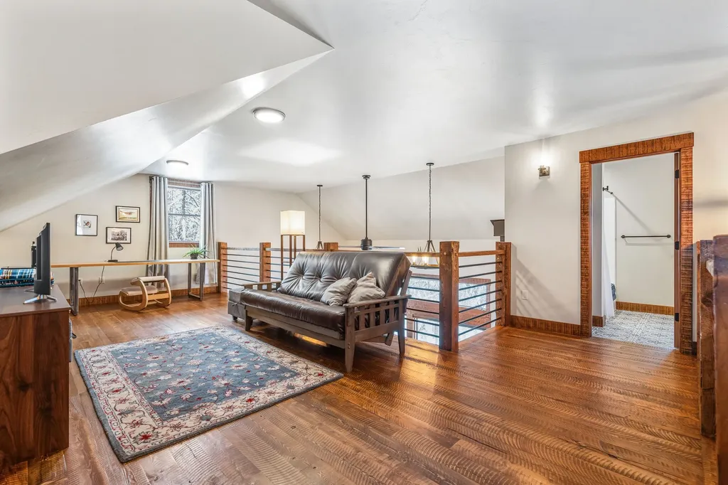 221 Belterra Lane Bigfork MT 59911
