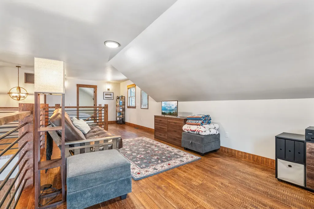 221 Belterra Lane Bigfork MT 59911